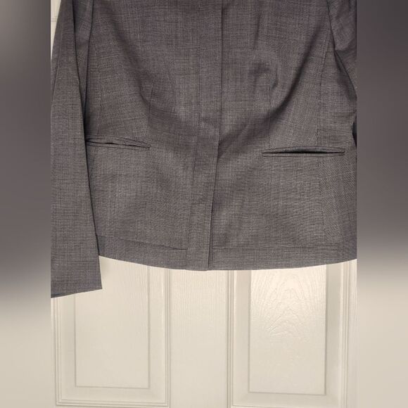 Boss by Hugo Boss 14 HerringboneGray 100% WOOL Pockets Buttons Down Women Blazer - Picture 3 of 13
